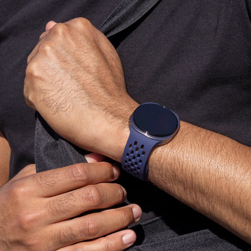 Silicone Air Strap, dark blue, lifestyle photo
