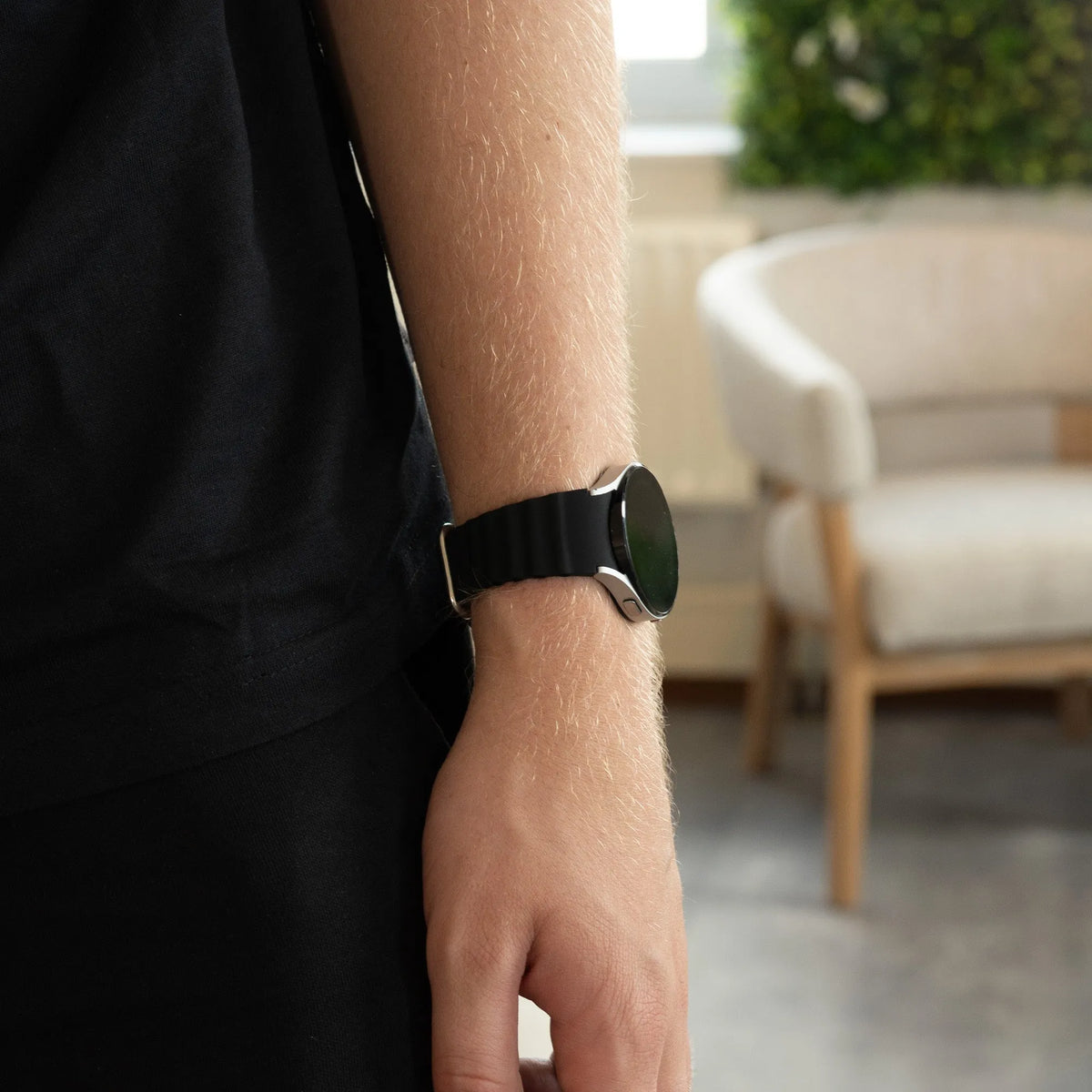 Silicone Ocean Strap, black, lifestyle photo