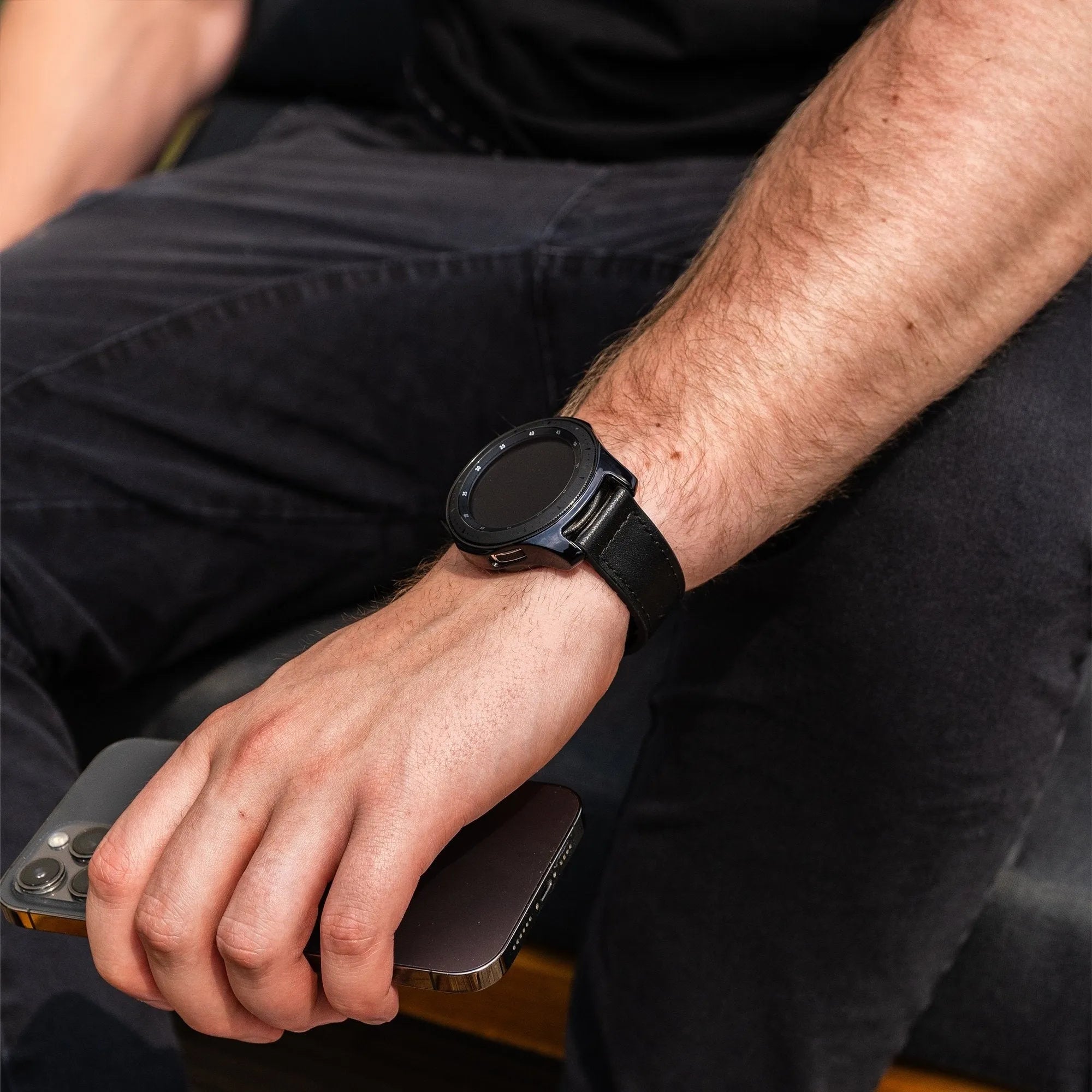 Correa cuero con hebilla en forma de D OnePlus Watch 3 (negra)