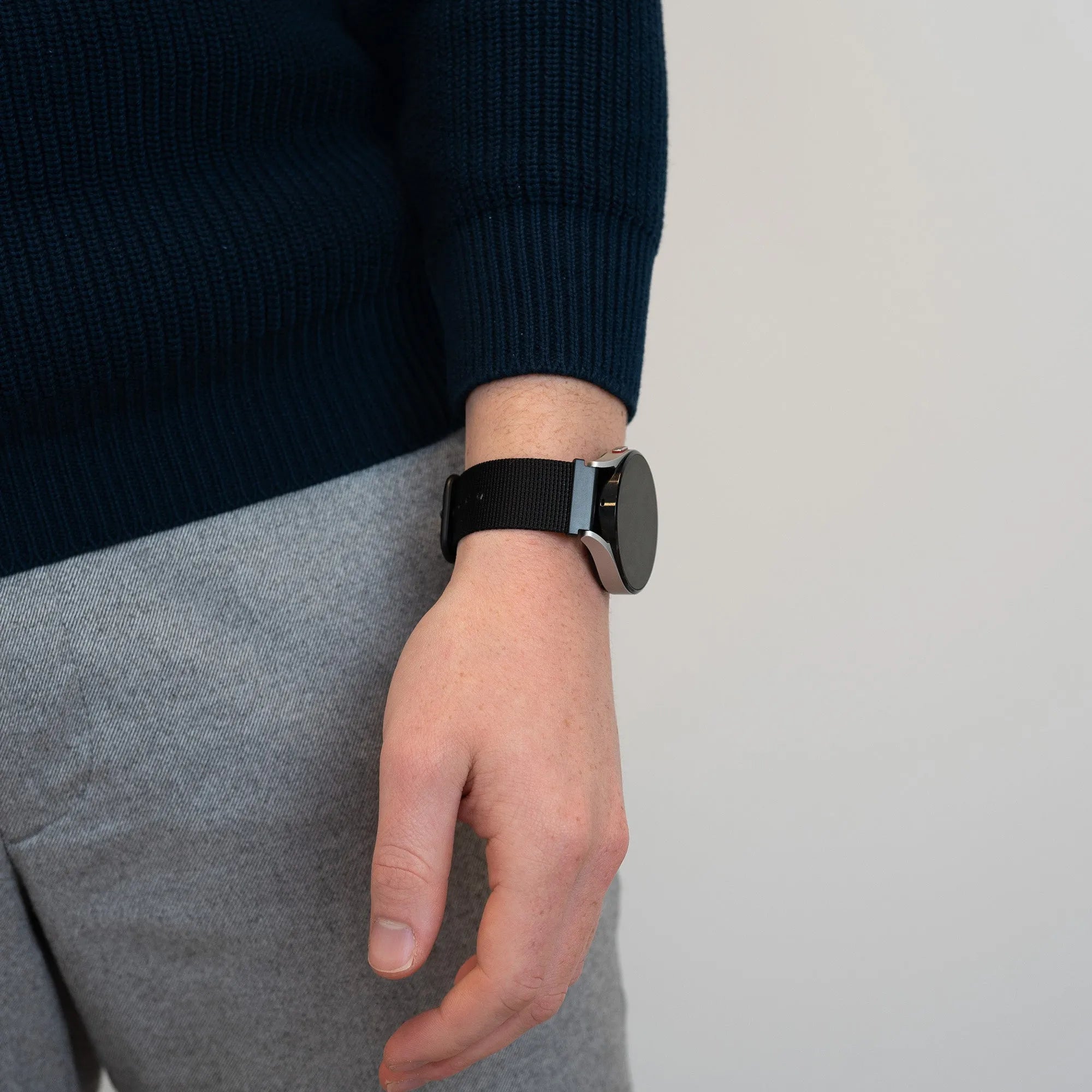 Bandz Gard Pro Health Smartwatch 3 - 41mm Buckled Nylon Strap (Black)