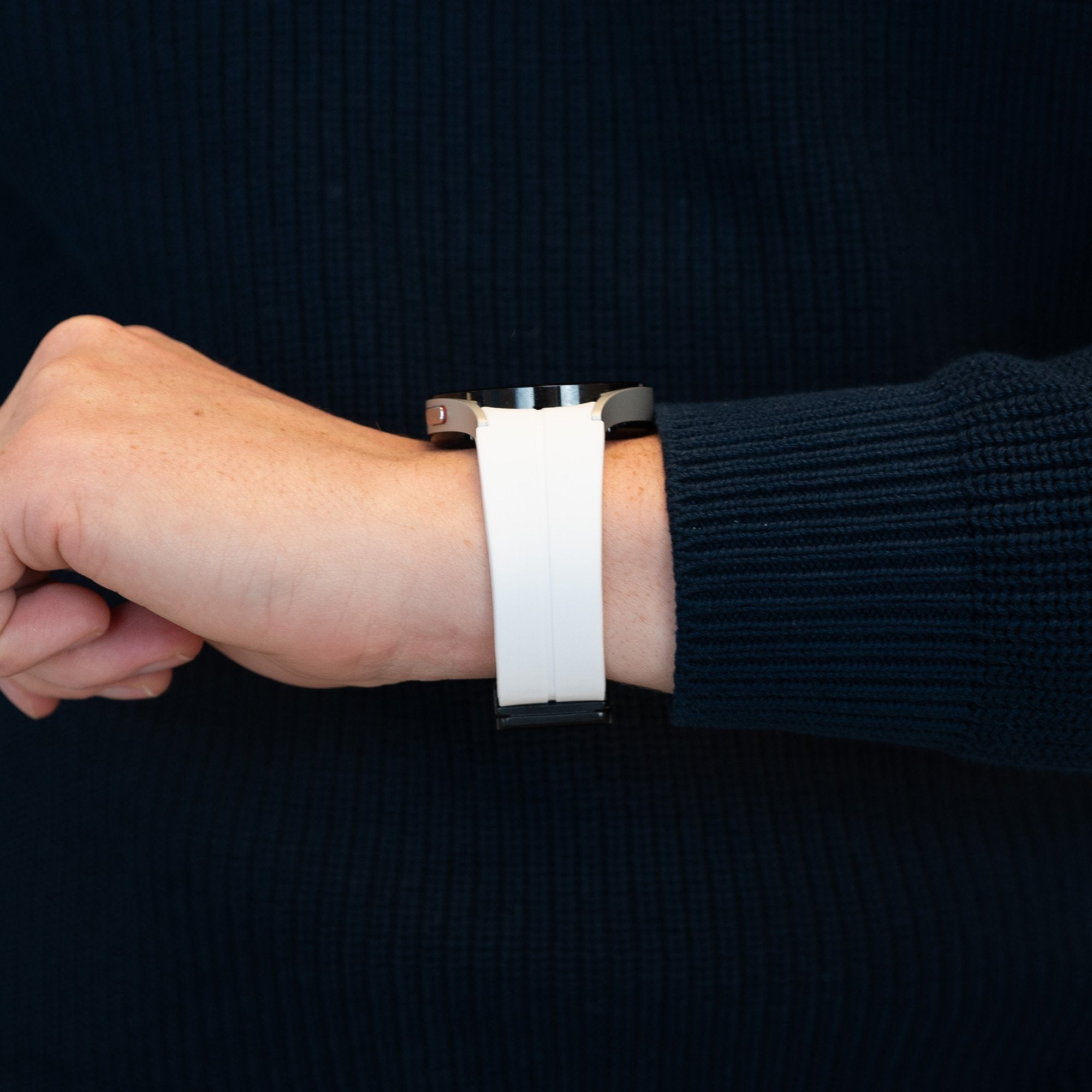 Bandz Correa silicona con D-Buckle Samsung Galaxy Watch 6 Classic 43mm (blanco)