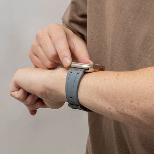 Bandz Correa silicona 'Luxe Liquid' Apple Watch Ultra (gris/negro)