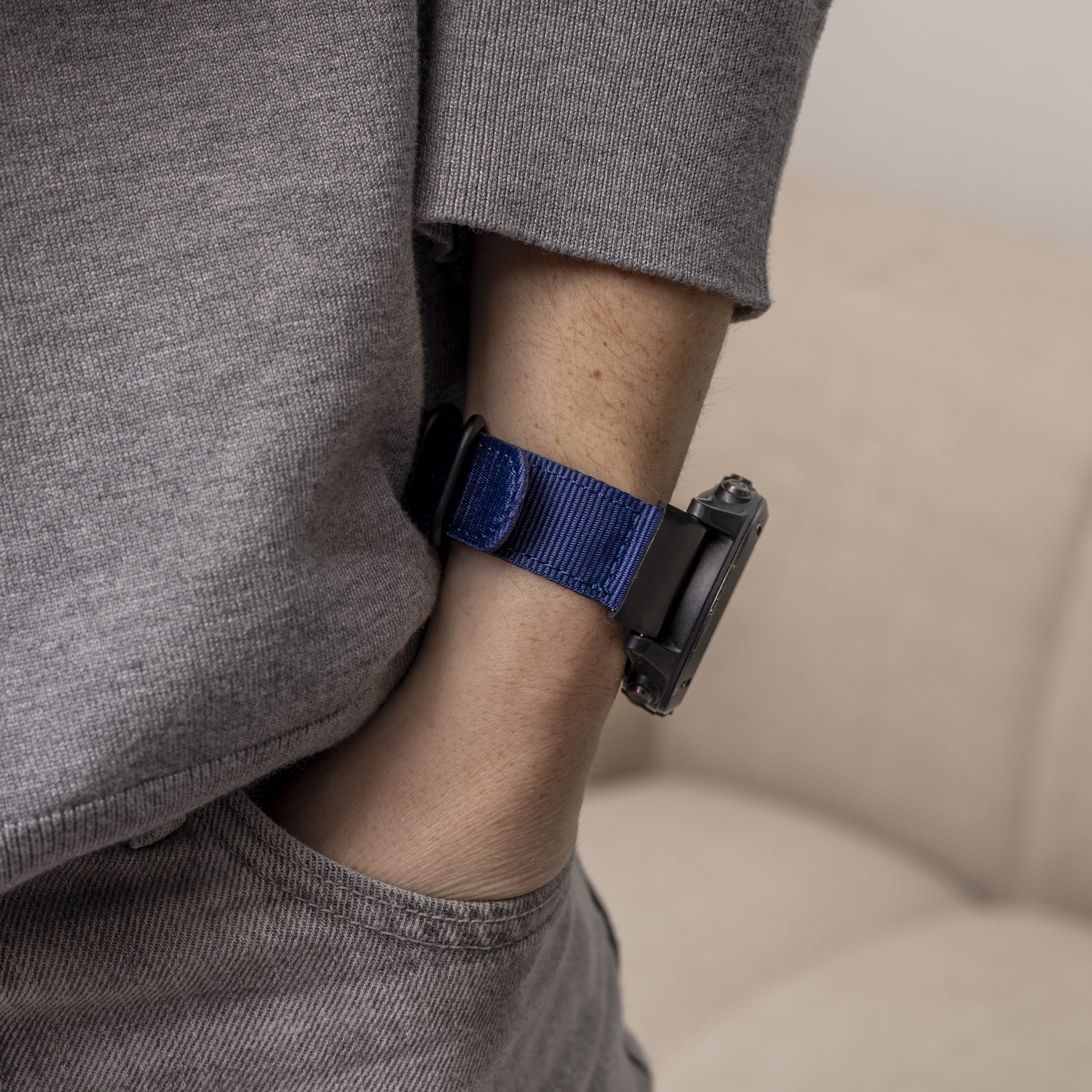 Correa nylon con hebilla Garmin Fenix 8 - 51mm (azul)