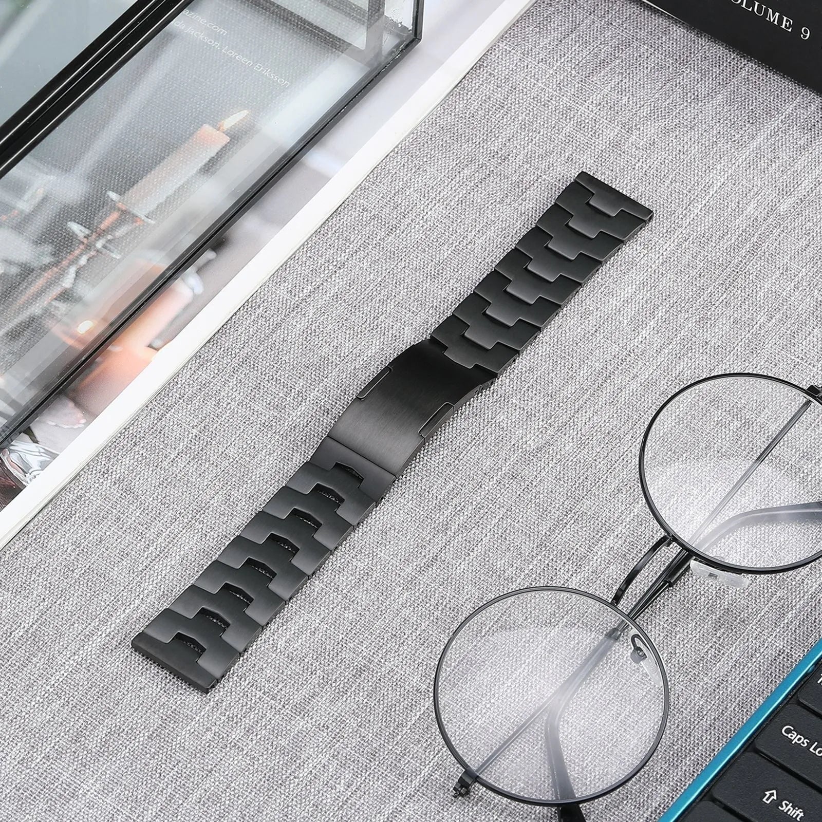Suunto Nautic S Titanium Grain Strap (Flat Clasp) (Black)