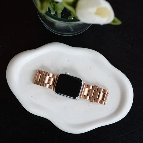 Steel Strap, rose gold, lifestyle photo