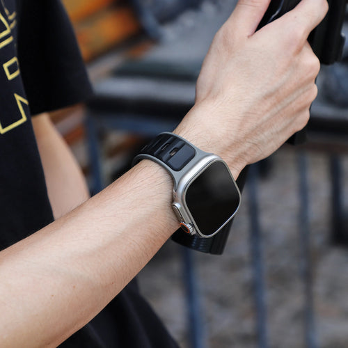Silicone Premium Outdoor Strap, black/grey, lifestyle photo