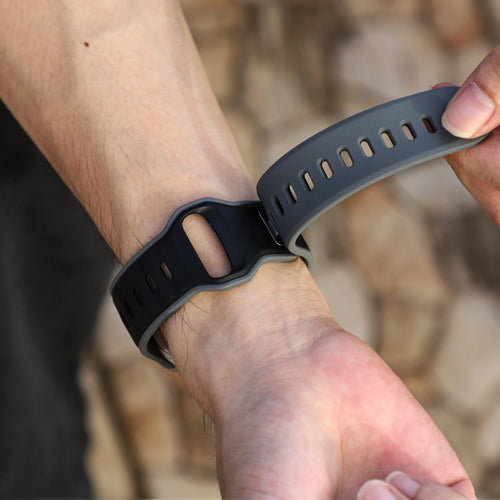 Silicone Premium Outdoor Strap, black/grey, lifestyle photo