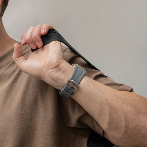 Correa silicona 'Luxury Liquid' Apple Watch Ultra (gris oscuro con titanio)