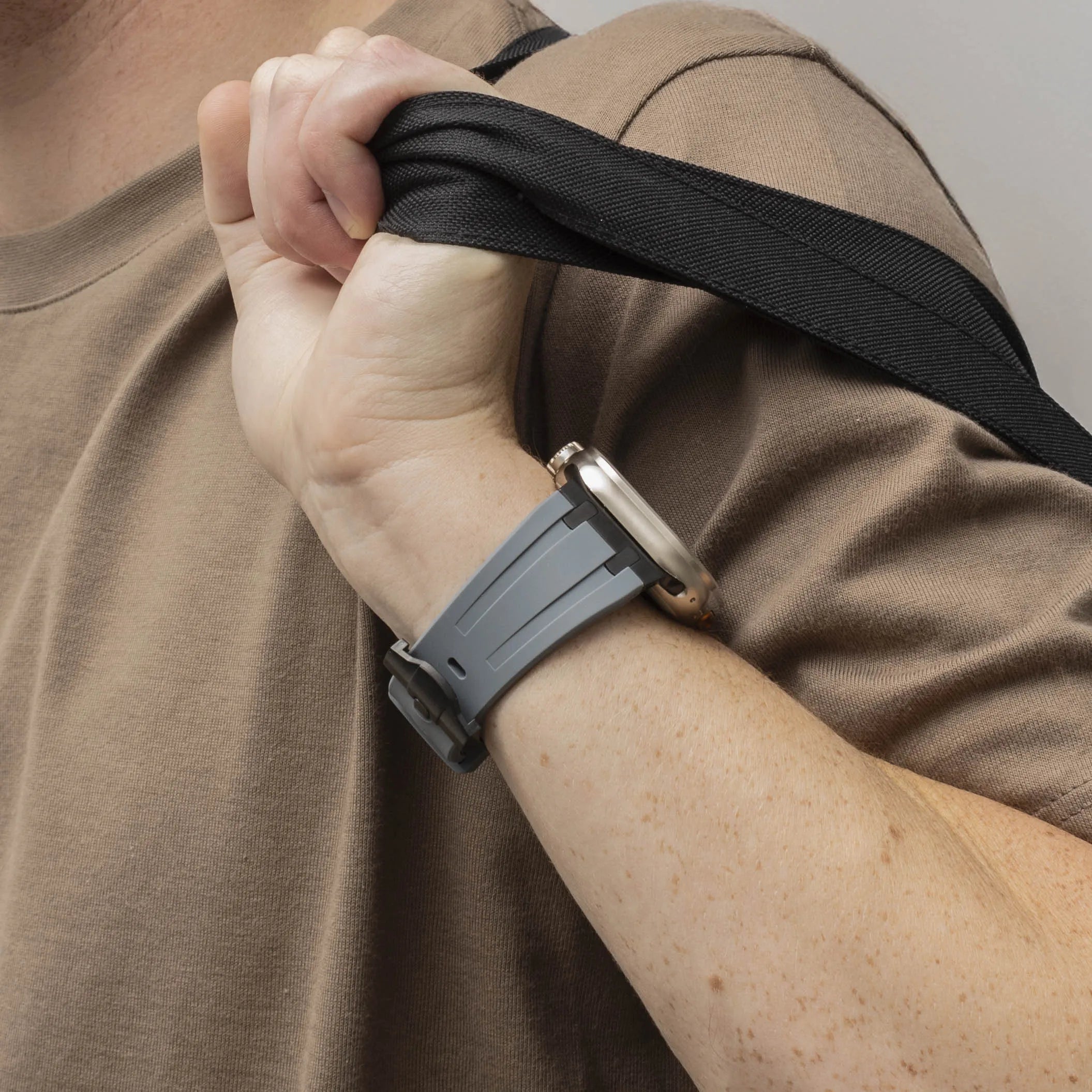 Correa silicona liquida de lujo Apple Watch (gris oscuro con negro)
