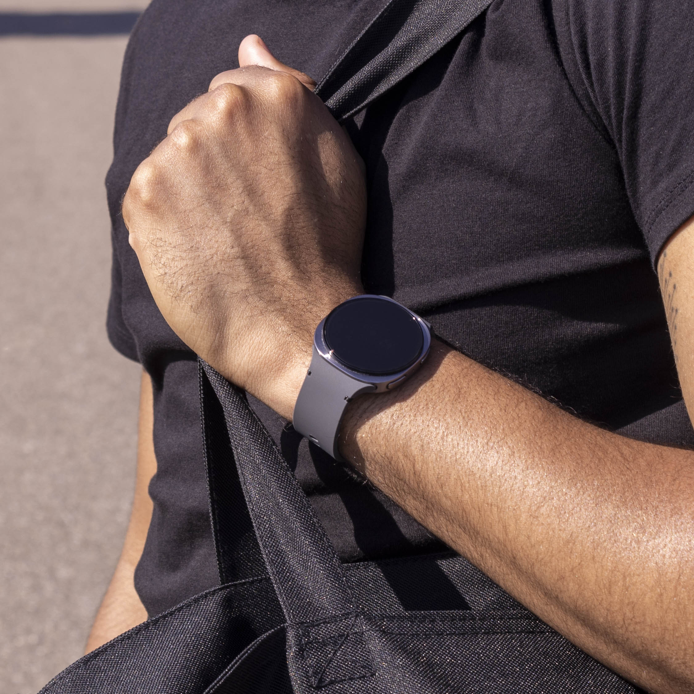 Correa silicona Samsung Galaxy Watch 8 Classic (gris oscuro)