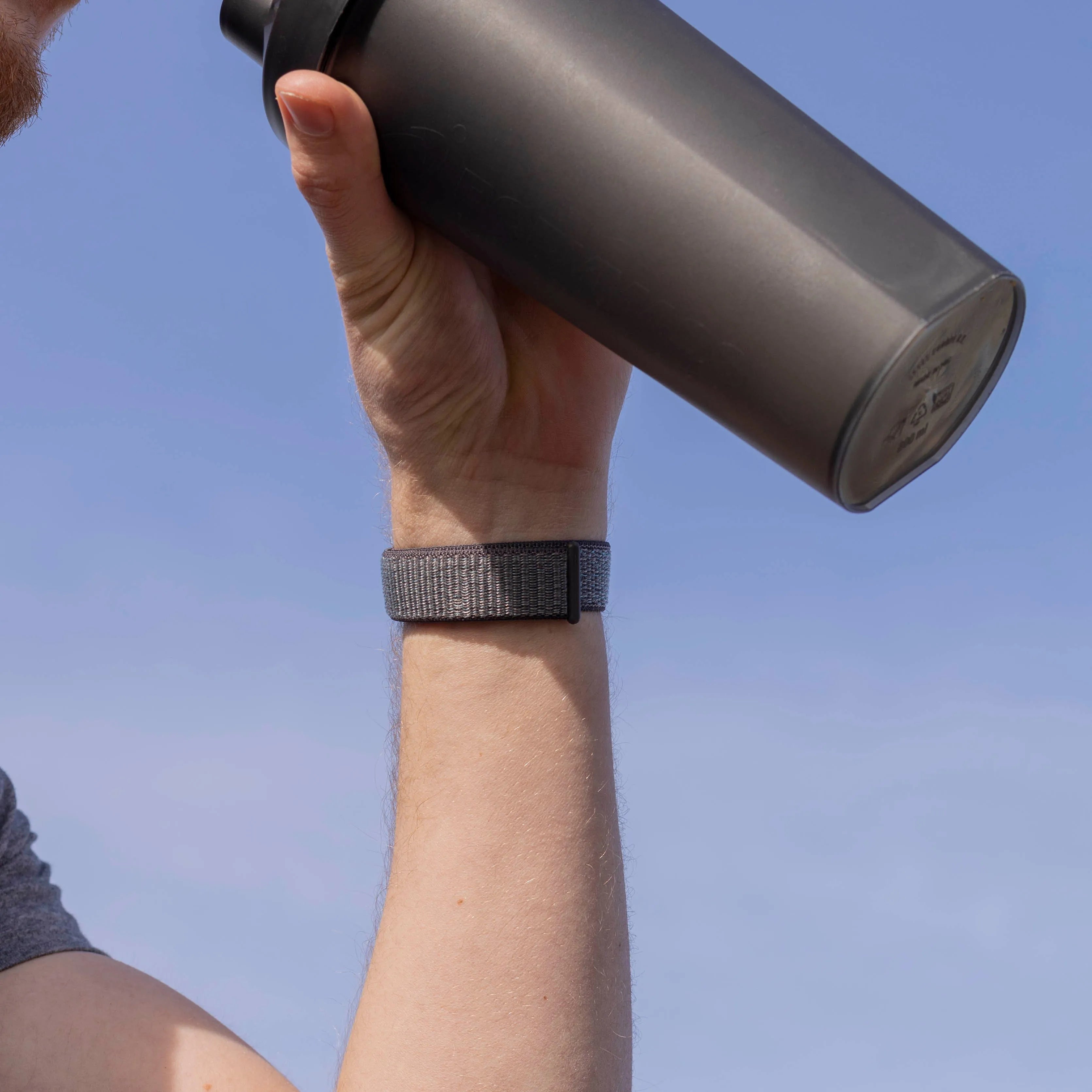 Correa nylon Fitbit Sense (gris- verde)