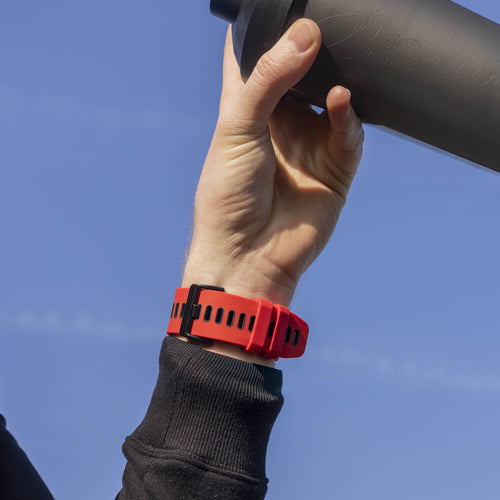 Correa deportiva con hebilla Garmin Fenix 8 Pro - 51mm (rojo/negro)