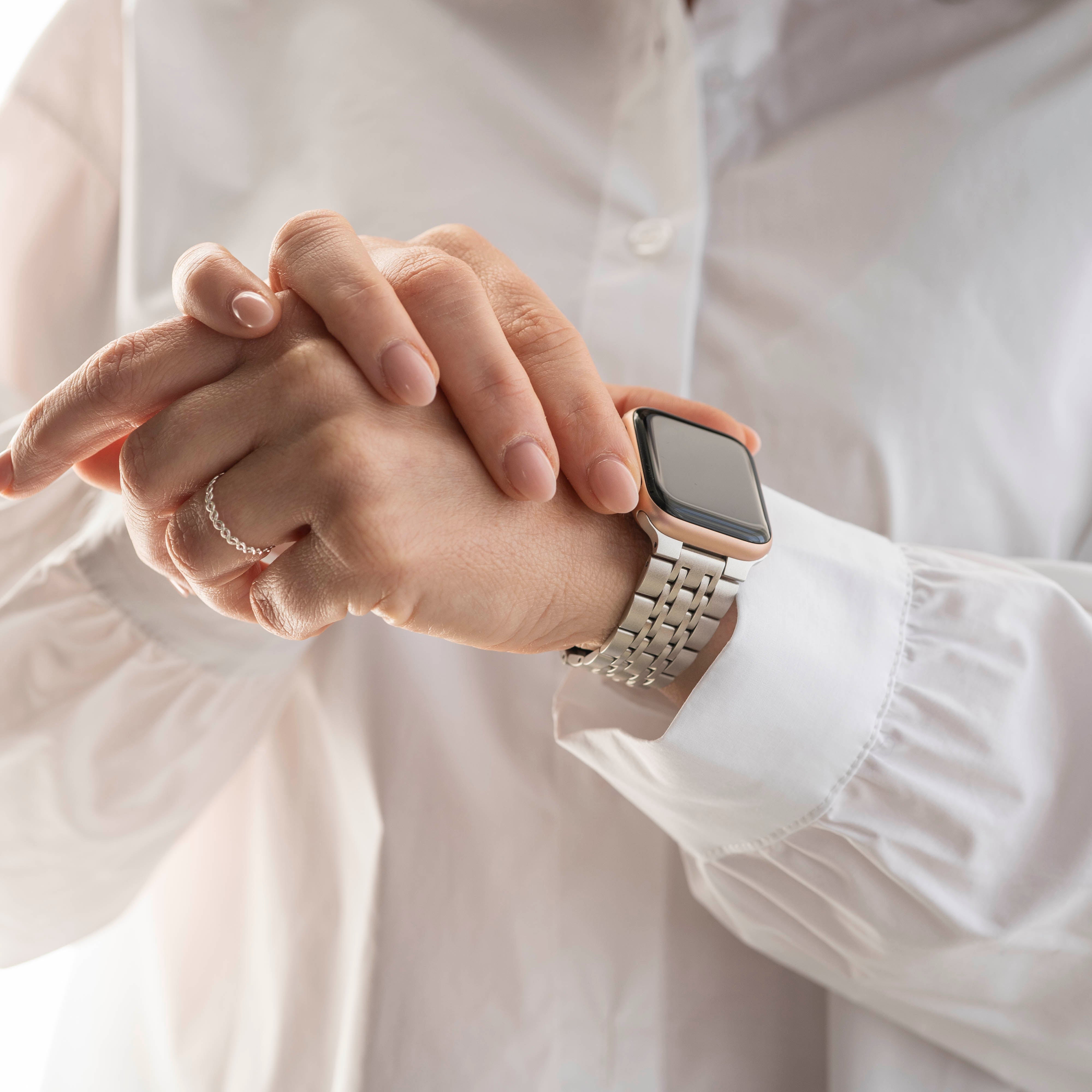 Correa eslabones acero de lujo Apple Watch (blanco estrella)