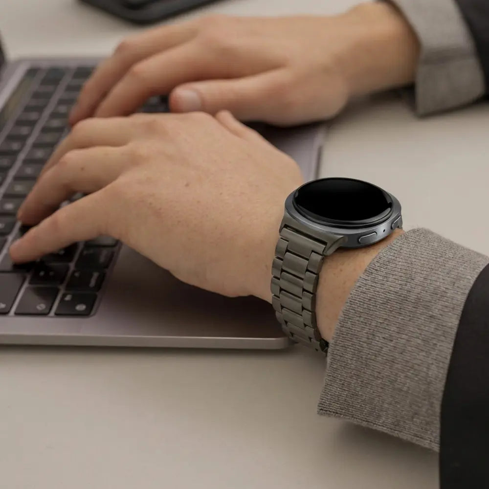 Samsung Galaxy Watch 8 Classic Titanium Strap (Graphite)