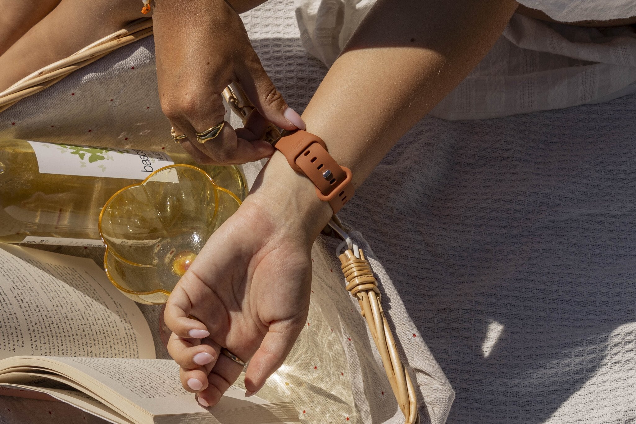 Correa silicona xoxo Wildhearts Apple Watch (marrón)