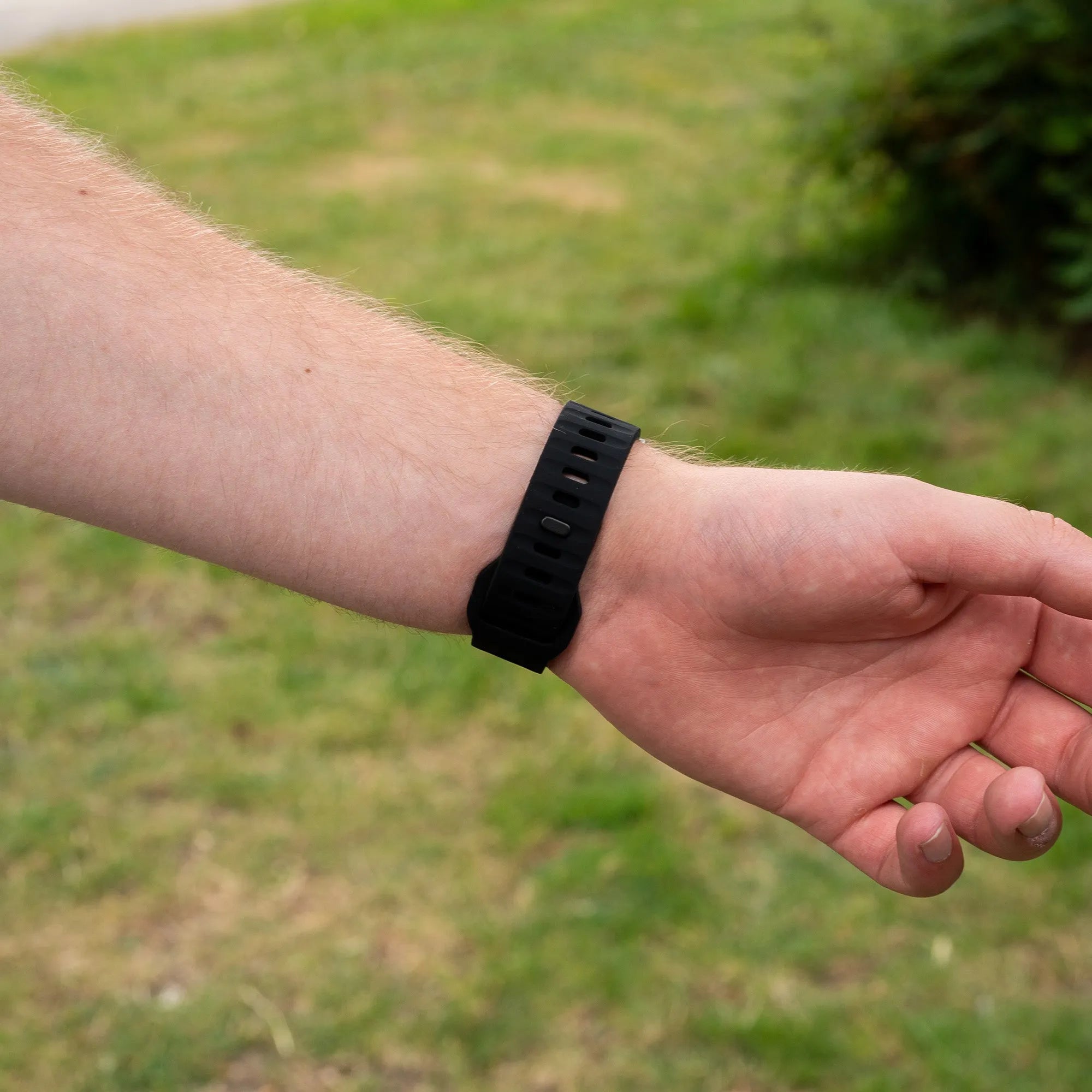 Coros Pace 2 Outdoor Silicone Strap (Black)