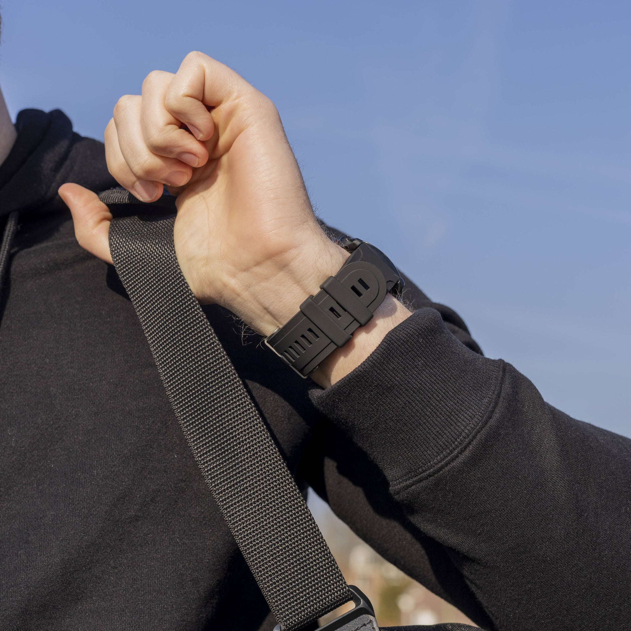 Garmin Fenix 7x Glossy Silicone Strap (Black)