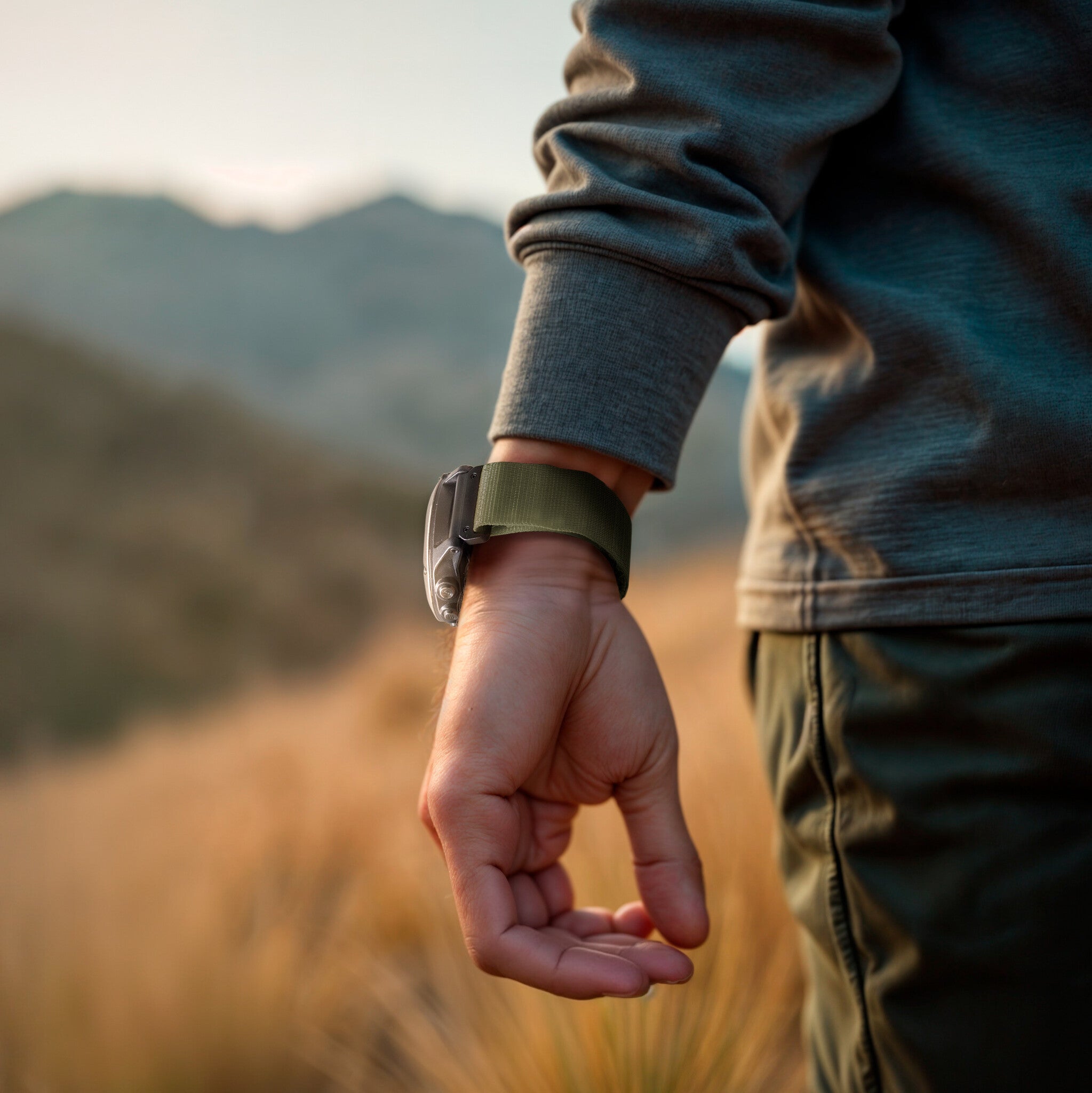 Garmin Fenix 8 Pro - 51mm Alpine Strap (Olive Green)