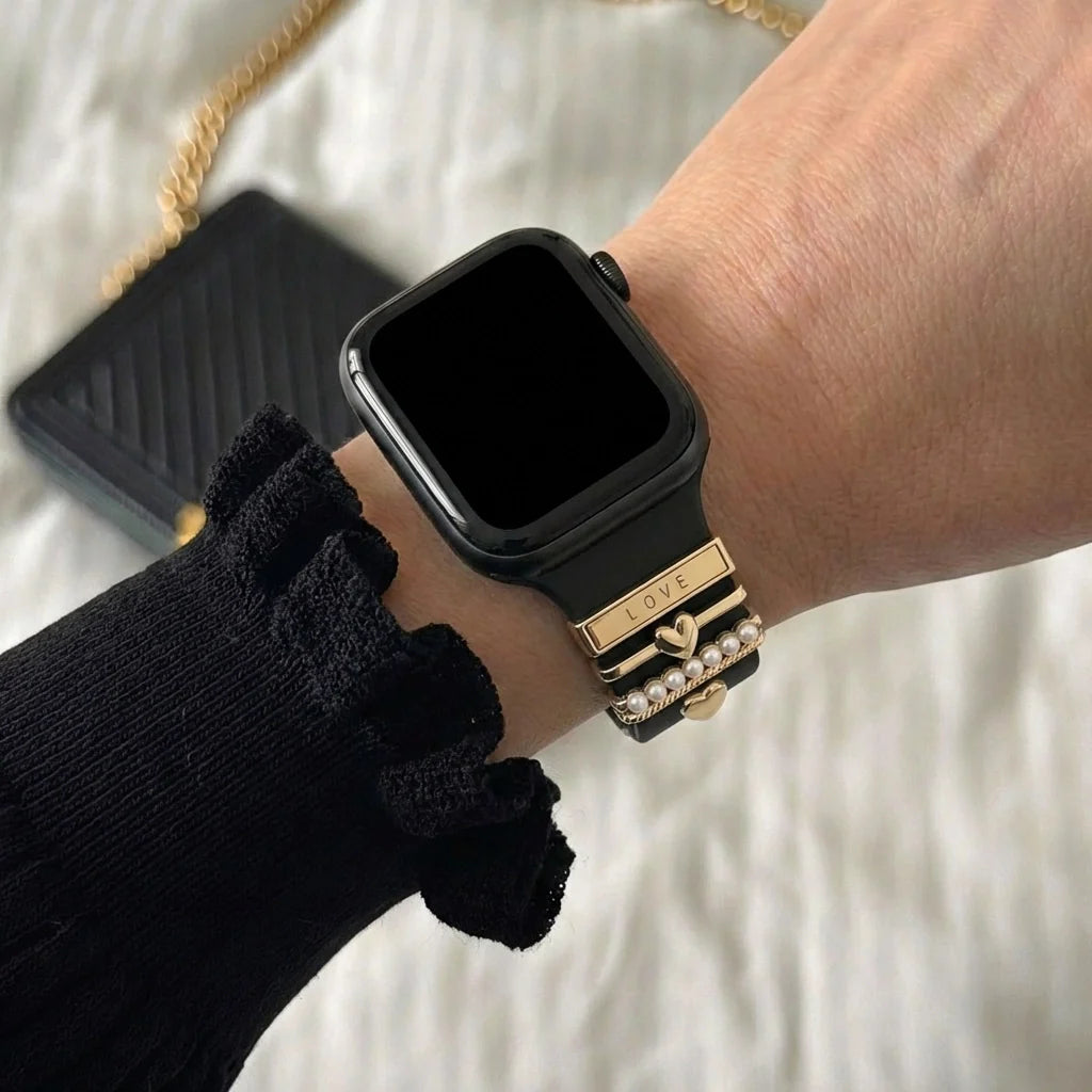 Correa Charm - 'Corazones' (dorado)