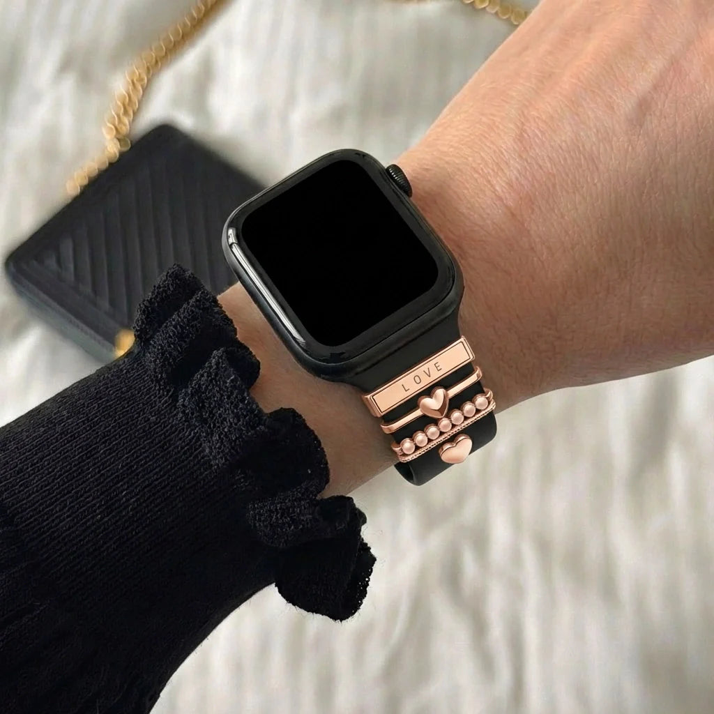 Correa Charm - 'Corazones' (rosa dorado)