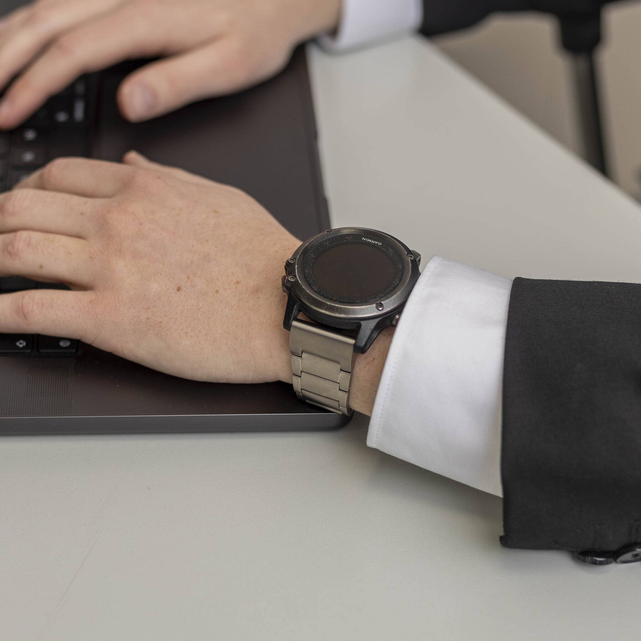 Correa magnética Premium Garmin Approach S60 (plateado)