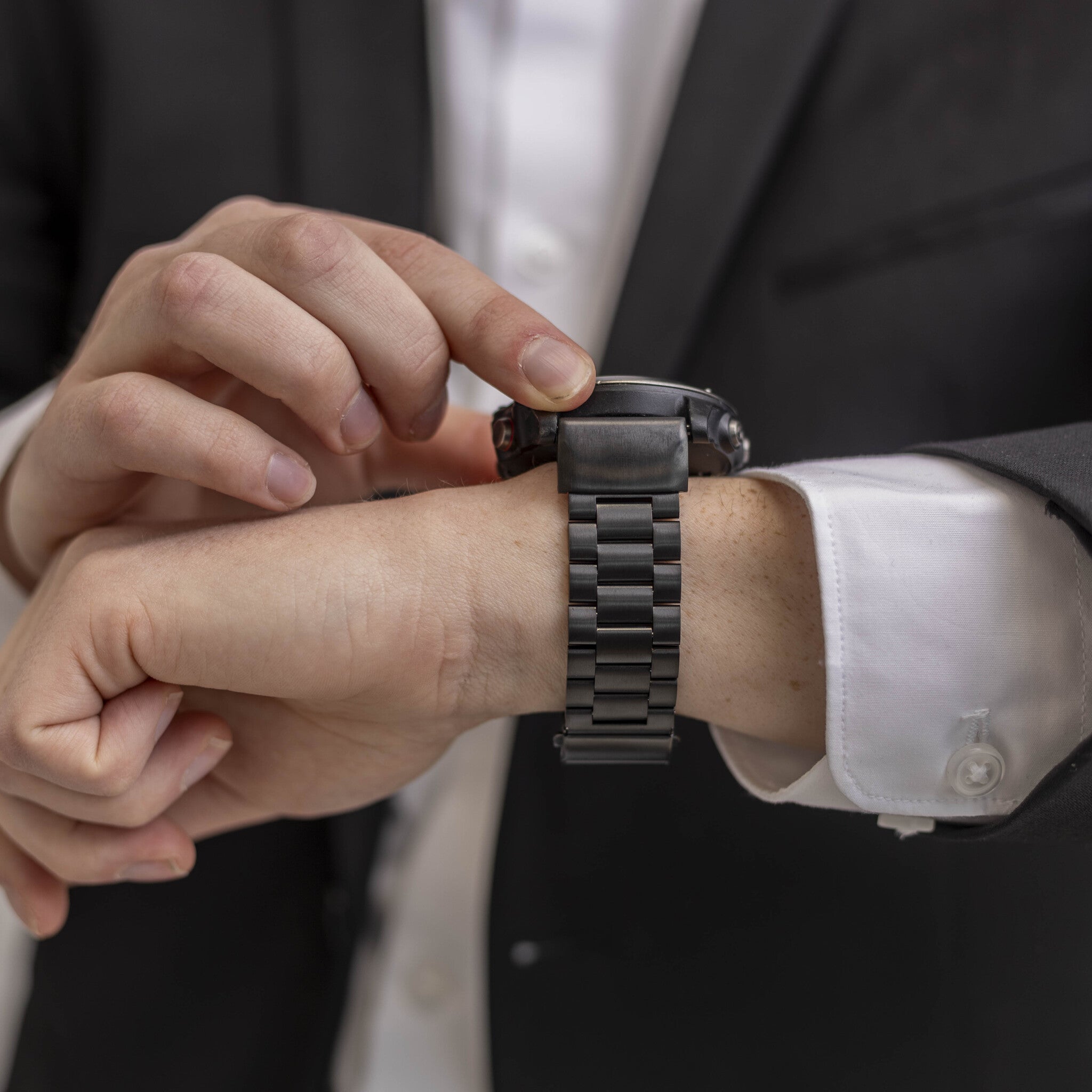 Garmin Instinct 2 Steel Strap (Black)