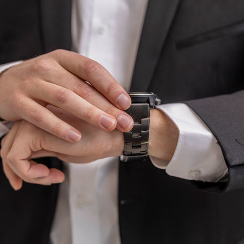 Correa titanio Garmin Fenix 8 - 51mm (grafito)