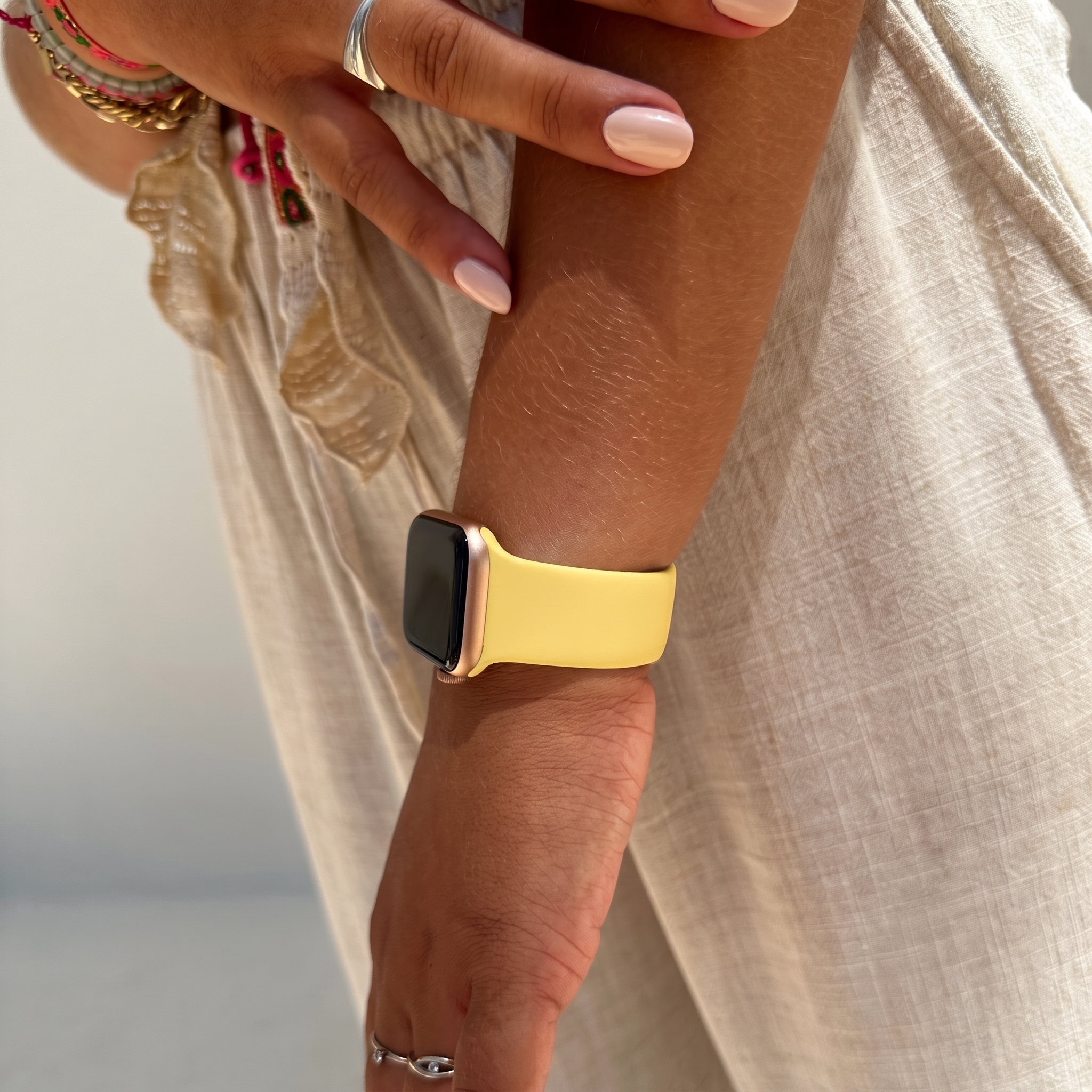 xoxo Wildhearts Apple Watch Silicone Strap (Yellow)